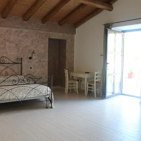 Antico Casale Bed & Breakfast Gioiosa Marea Exterior photo